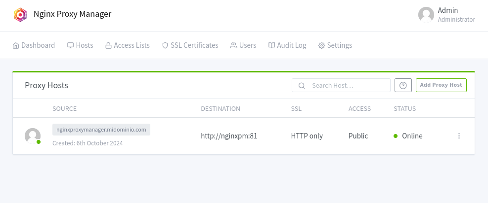 Pantalla del panel de Nginx Proxy Manager, donde se muestra el listado de servicios configurados con dominio, en este casó sólo a sí mismo